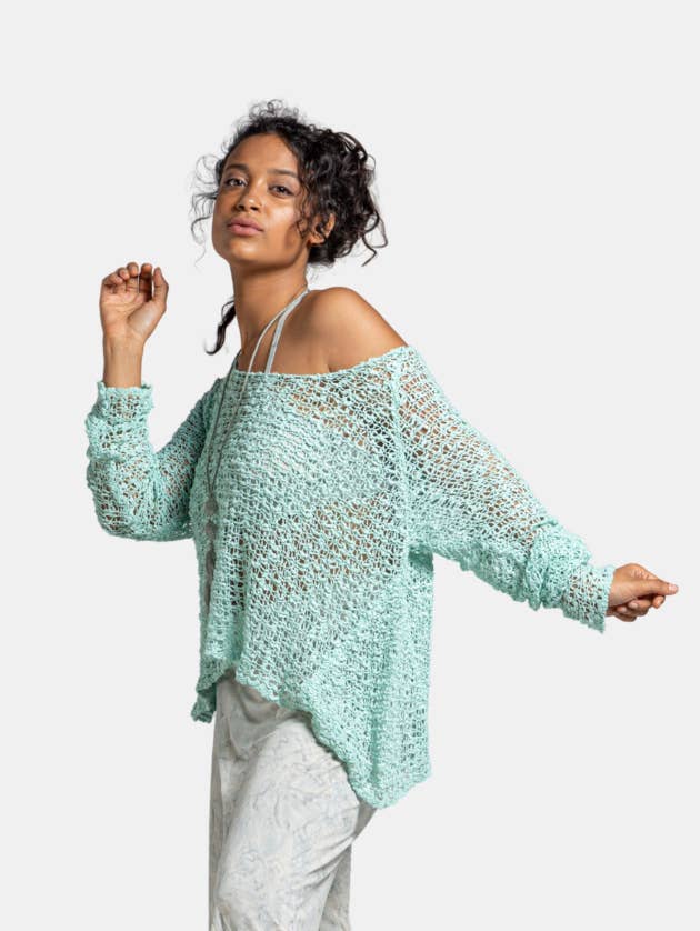 Hands To Hearts - Wholesale Tunic - Women's - Crocheted Long Sleeve Soul Warmer32
