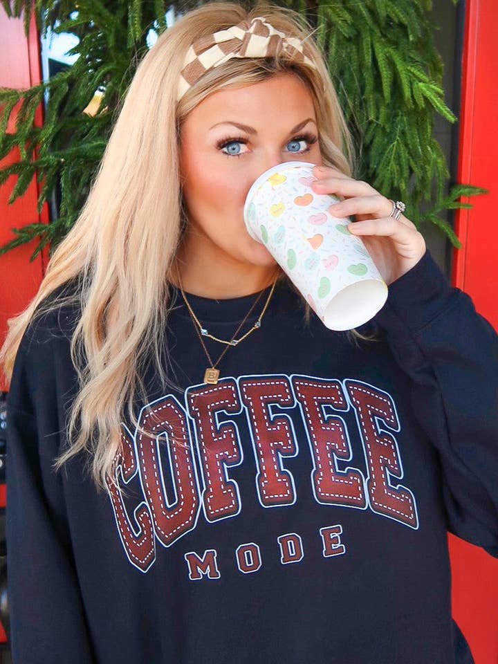 Sweat-shirt graphique Coffee Mode pour la vente par Sugar Stitch