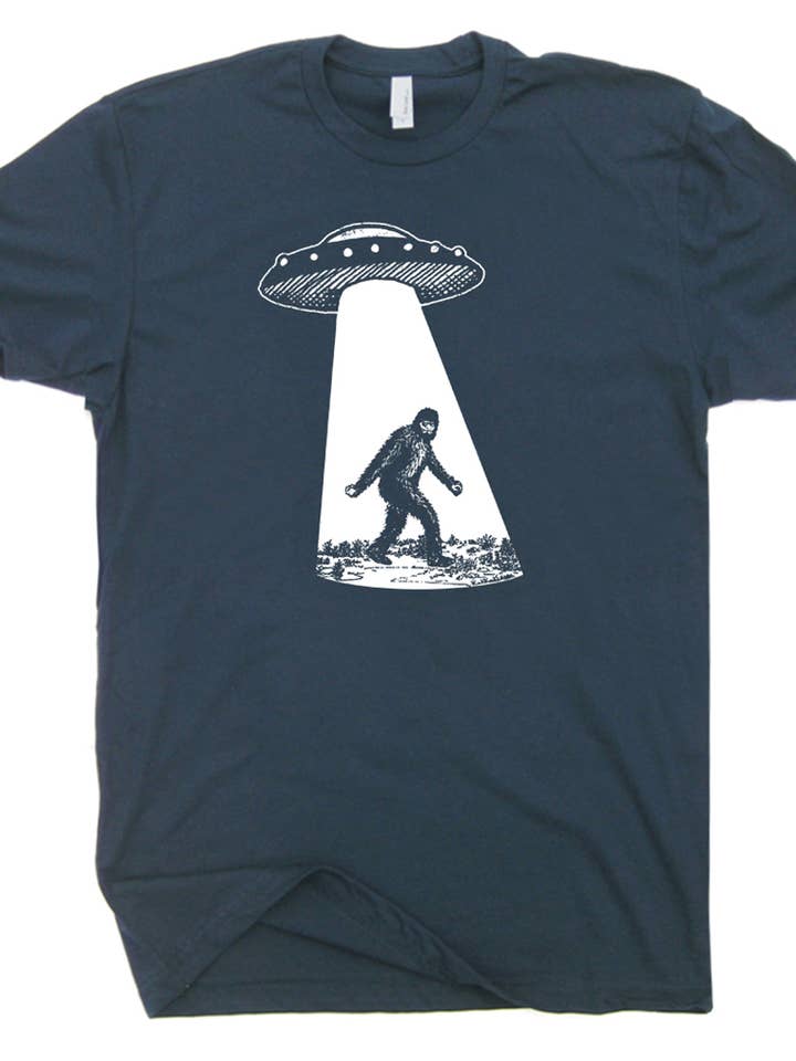 Shirtmandude Co - Wholesale Screen Printed T-Shirt - Unisex - Bigfoot Ufo Shirt Funny Sasquatch Odd Flying Saucer T Shirt