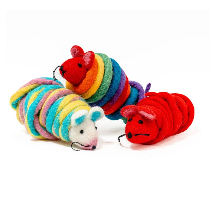 Cat in the Box LLC - Wholesale Pet Toy - Cat - Wool Mouse Cat Toy 6-Foot-Tail - all-red, rainbow, unicorn