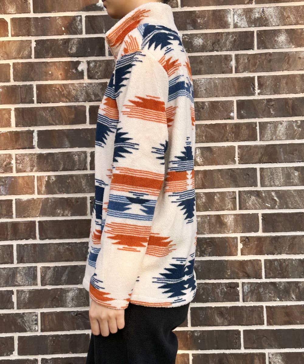 DESHENG ENTERPRISE - Wholesale Blouse - Women's - WESTERN TRIBAL SHERPA PULLOVER TOP BLOUSE    1