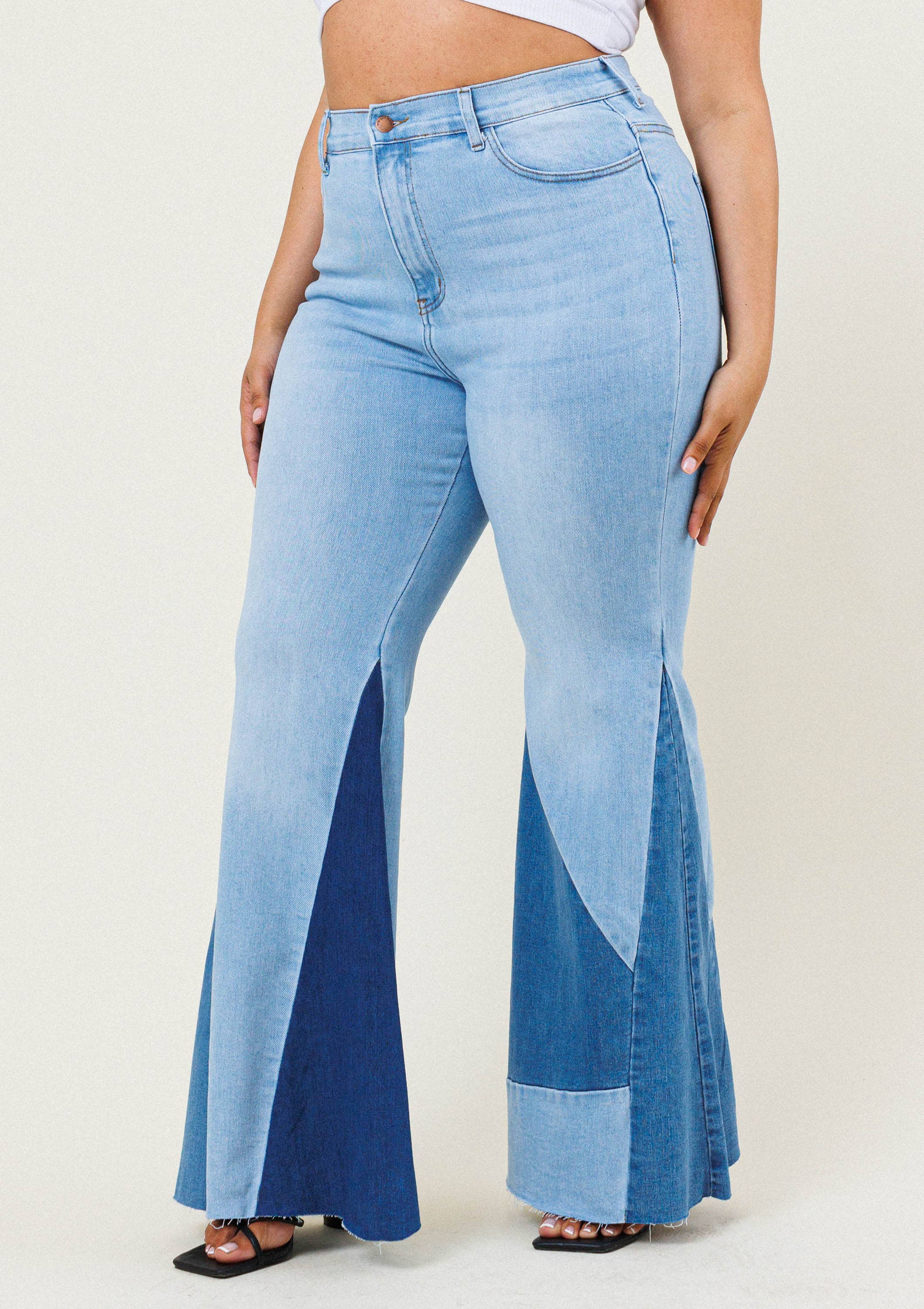 LIGHT STONE Color Block Side Slit Flare Jeans in Plus for wholesale on Faire5