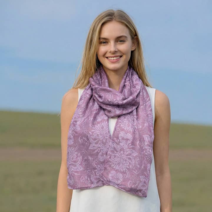 Écharpe Baroque Blush (50x180cm) - Design Exclusif pour la vente par Black Ginger