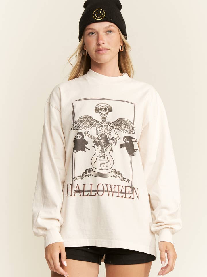 HALLOWEEN LONG SLEEVE GRAPHIC TEE for wholesale by Cotton Muse