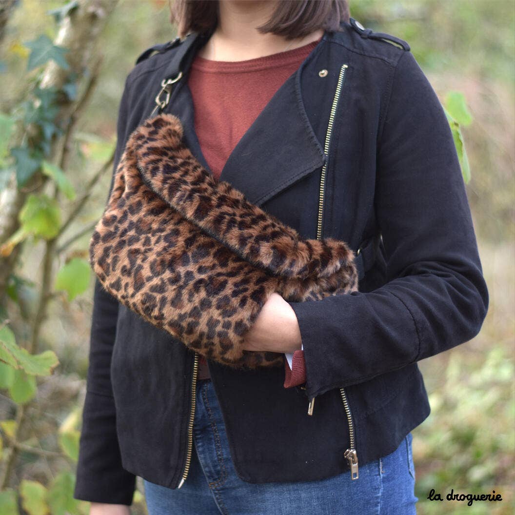 LA DROGUERIE - Vendita all'ingrosso Kit da cucito creativo - Cartamodello per marsupio foderato con tracolla regolabile3