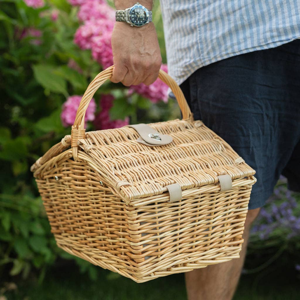 Arthur Cameron - Wholesale Picnic Basket - 2 Person Natural Wicker Green Polka Dot Picnic Basket2
