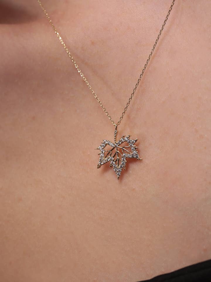 Leaf Necklace for wholesale by Gider Jewelry