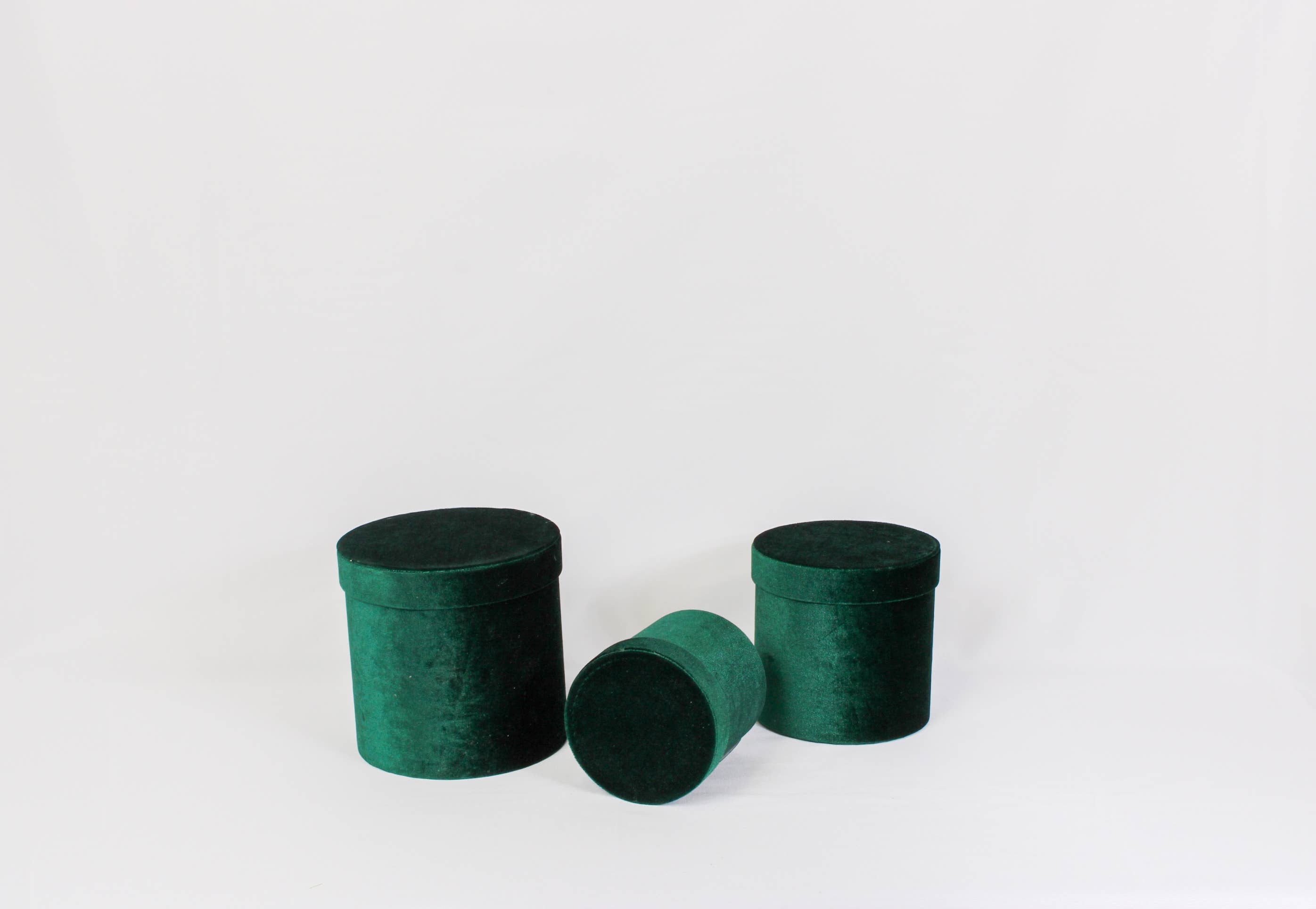 Elegant Design Supply – Engroshandel Gaveæske – Fløjlsrund blomsterhatteæske med låg22