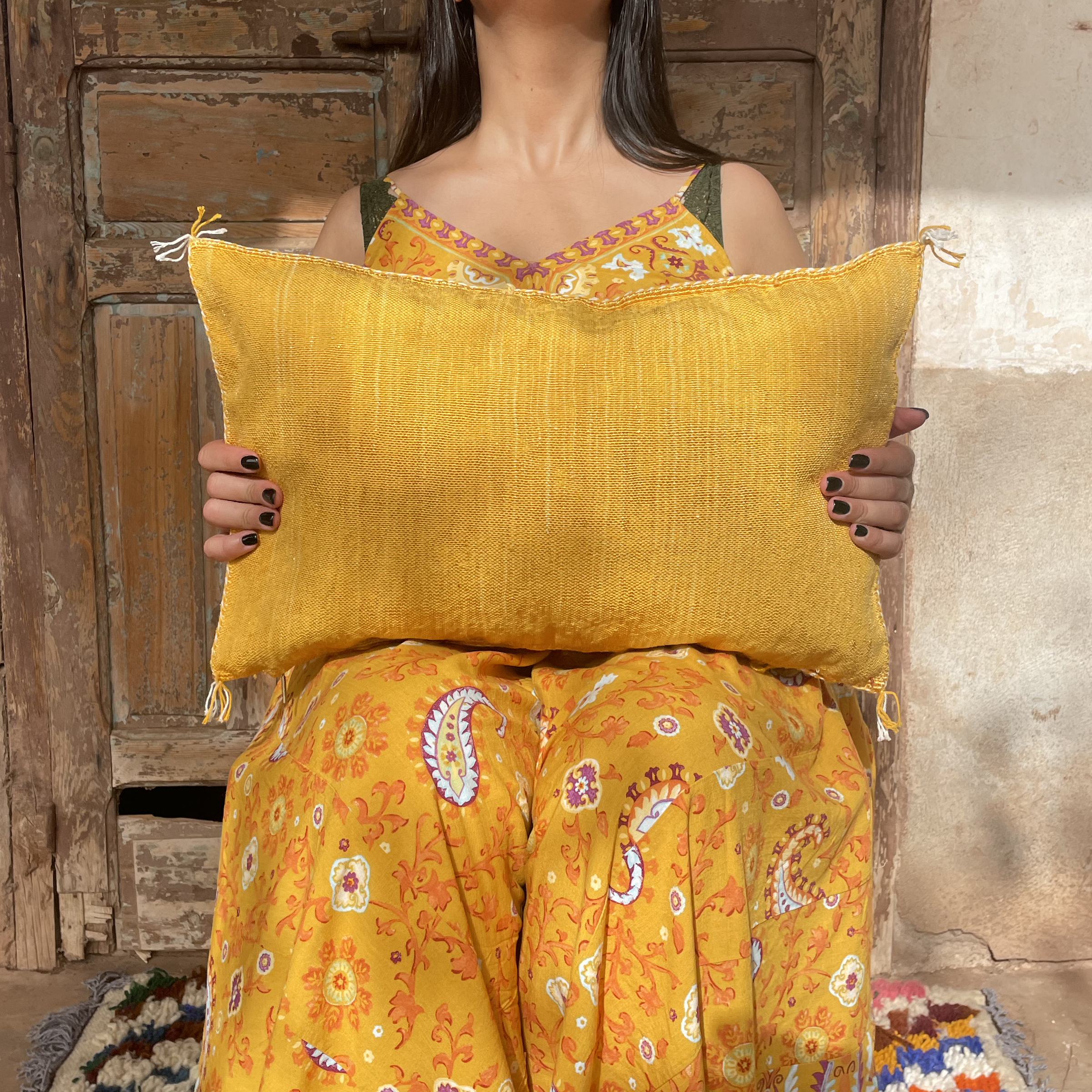 MARRAKECH METACRAFT LTD - Wholesale Throw/decorative pillow - Moroccan throw pillow cactus silk pillow Sabra silk cushion 1