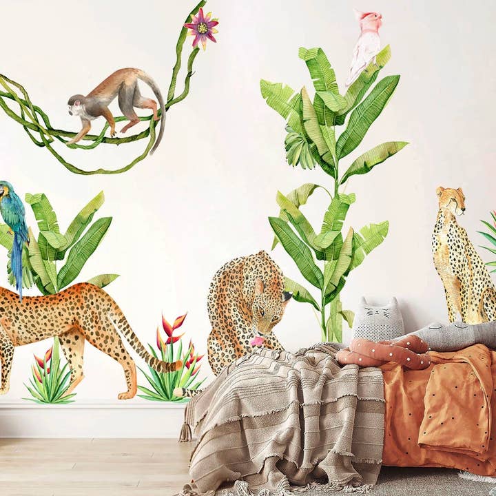 Adhesivo de pared Wildlife Adventures, de la familia de guepardos, monos balanceándose, loro sobre una palmera, BR216 para venta al por mayor de WallKoala