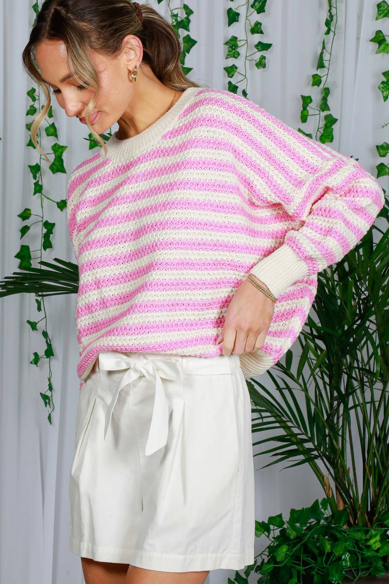 Vine & Love - Wholesale Knit Sweater - Women's - Crew Neck Long Balloon Sleeve Strip Crochet Sweater VT8166624