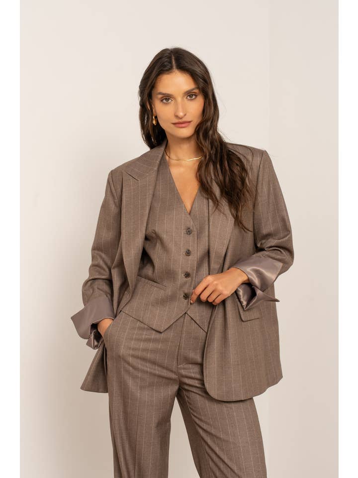 Attentif Paris - Wholesale Blazer - Women's - Oversized pinstripe blazer5