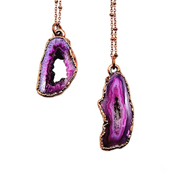 MergingMetals - Wholesale Pendant/Charm Necklace - Pink Agate Geode Necklace
