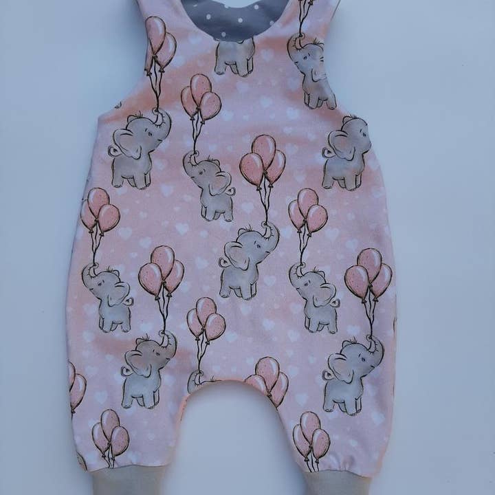 Tutina ELEPHANT PINK per la vendita all'ingrosso da parte di Land-Juwelen