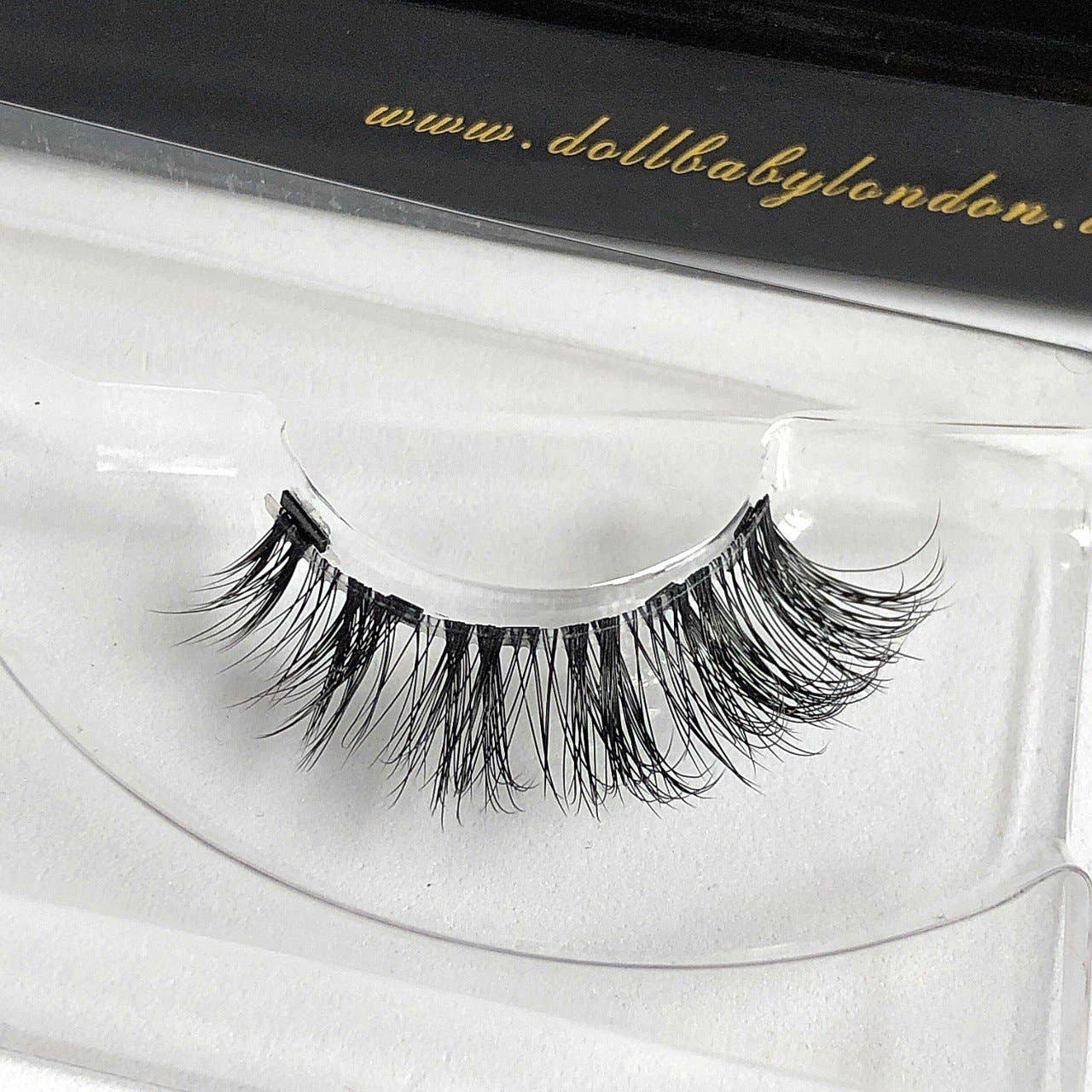 Dollbaby London Lashes - Vendita all'ingrosso Ciglia finte - Marbella - Ciglia magnetiche in finto visone, con fascia trasparente8