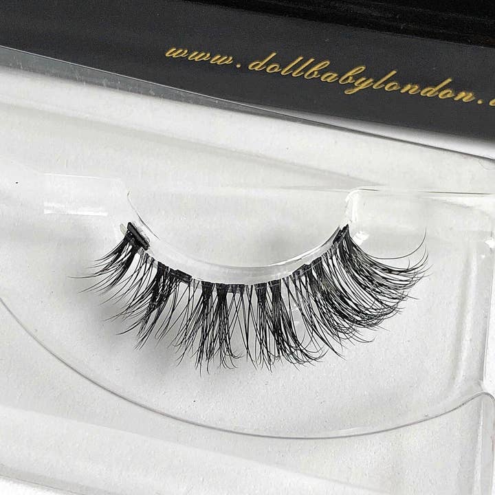 Dollbaby London Lashes - Wholesale False/fake eyelashes - Marbella Magnetic Faux Mink Eyelashes - Clear Band Wispies8