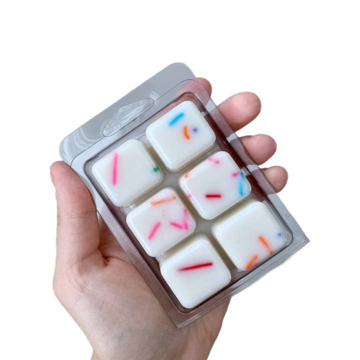 La Bomba – wholesale Wax melt – Happy Birthday Soy Wax melts (can be NO label)