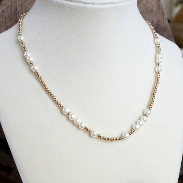 PennyLine inc - Wholesale Beaded/Pearl Necklace - Short Dainty Necklace - Pearls and Ball Beads