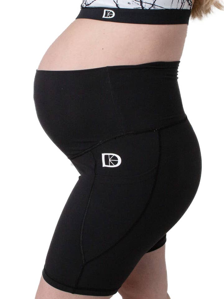 Cykelshorts til gravide & Postnatal - Sort for engroshandel hos Latched
