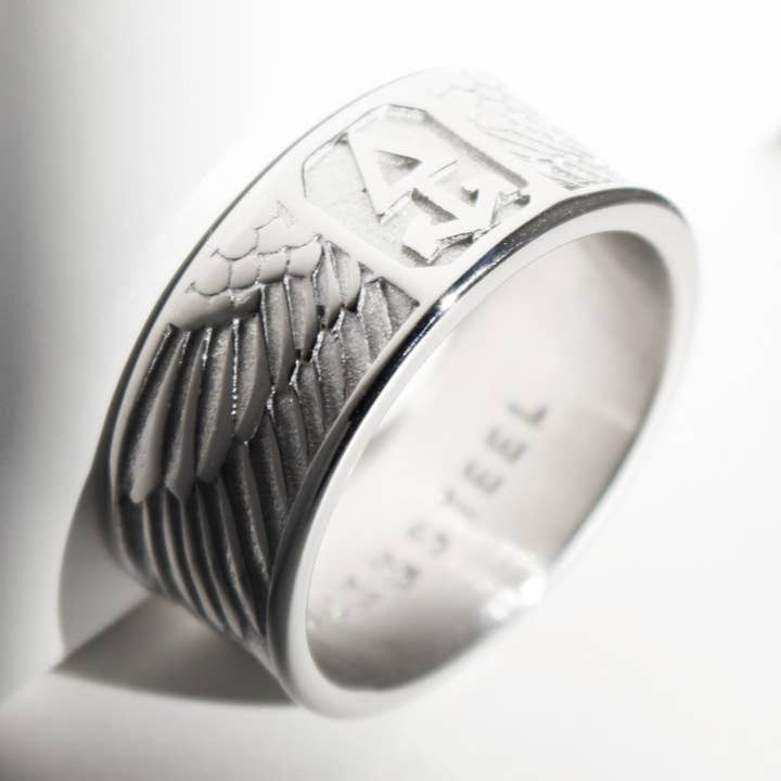 Ring GEVLEUGELDE ZON voor wholesale door ROCK & STEEL
