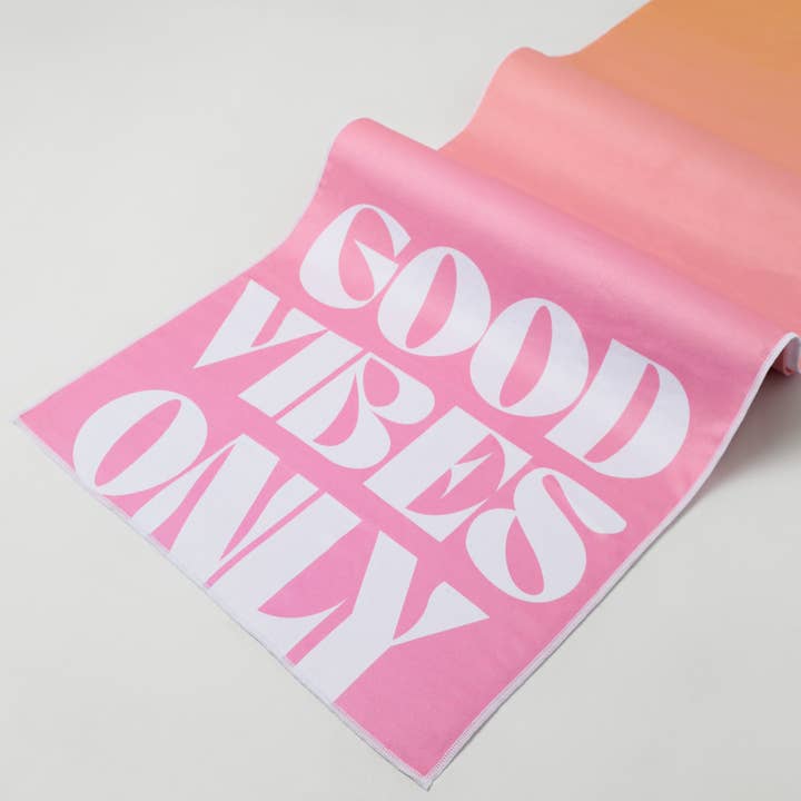 Stratosphere41 - Vente Serviettes de yoga - Serviette de yoga Good Vibes3