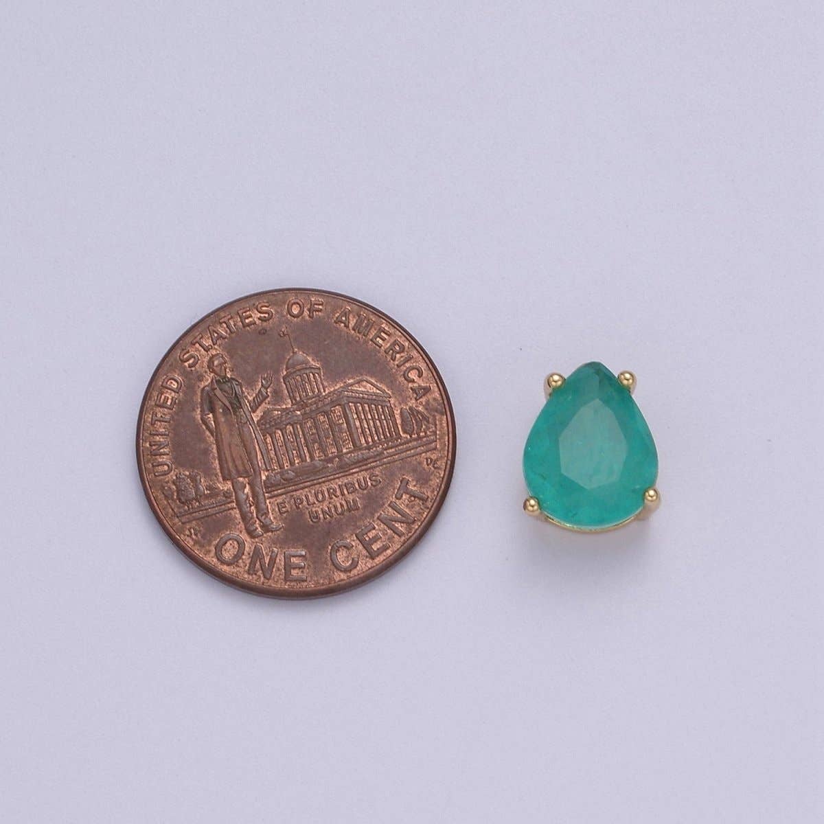 Aim Eternal – wholesale Individuell berlock/hänge – Grön Aqua Kubisk Zirkonia Tårdroppepärlor - 10mm Små Vackra Ljusa 3D Tårdroppssmycken Guldpärlor distans för Armband Halsband Försörjning B-4631