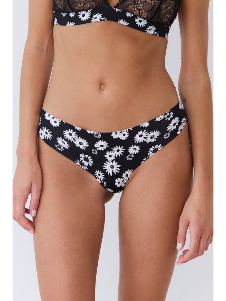 Esquisse Lingerie - Wholesale Underwear - Women's - Marguerite lace back panties1