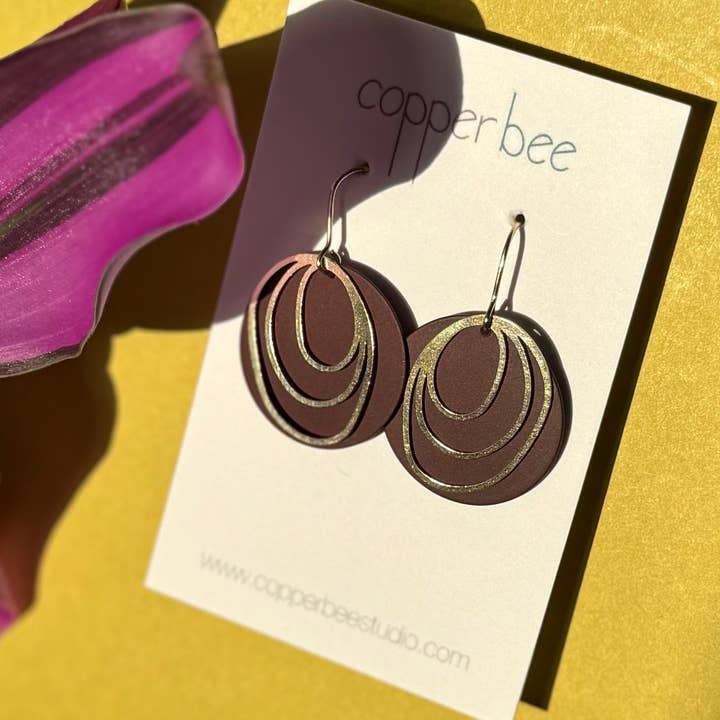 Couleur + Laiton | Boucles d'oreilles Galet | CB064 pour la vente par Copper Bee