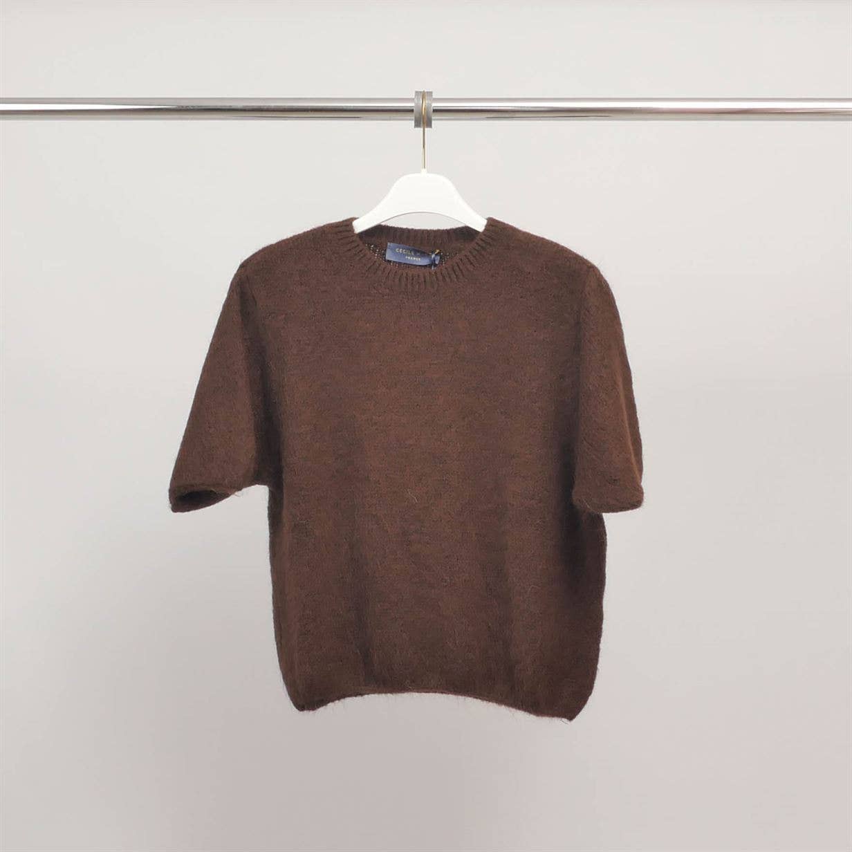 Cecile Wang - Wholesale Knit Sweater - Women's - Short-sleeve sweater in fluffy knit PJ24022A1