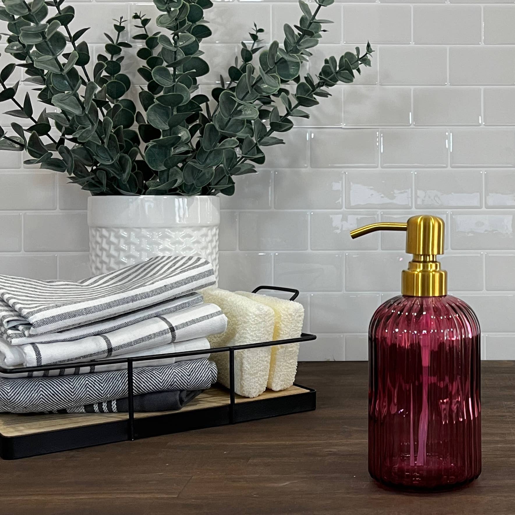 The Bottle Shoppe - Vendita all'ingrosso Dispenser per sapone - Dispenser di sapone in vetro scanalato da 414 ml con pompe metalliche3