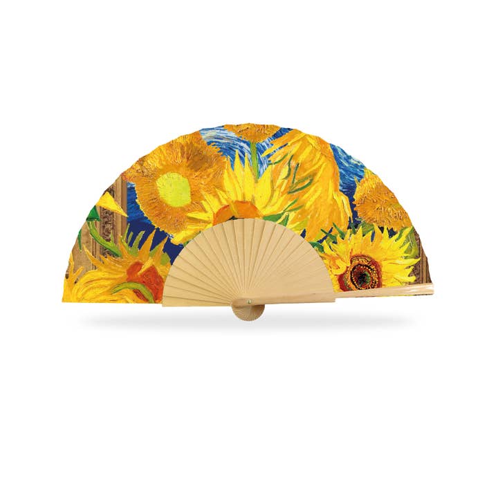 Pear wood fan, Art design.
Ref-A5010 for wholesale by Cuatrogotas