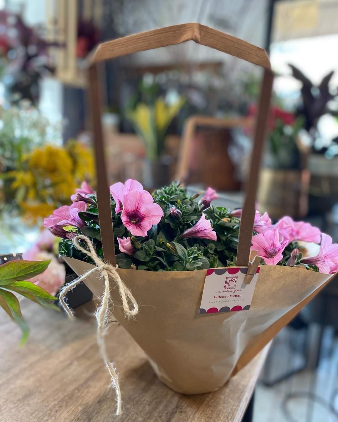 B&P Italia - Wholesale Gift Bag - Paper shopping bag for flowers and bouquets4