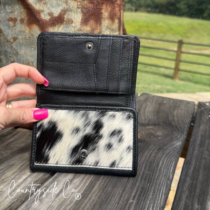 Texas Western Cowhide Bags and More - Wholesale Wallet - Women's - The Little Gambler Leather Wallet1