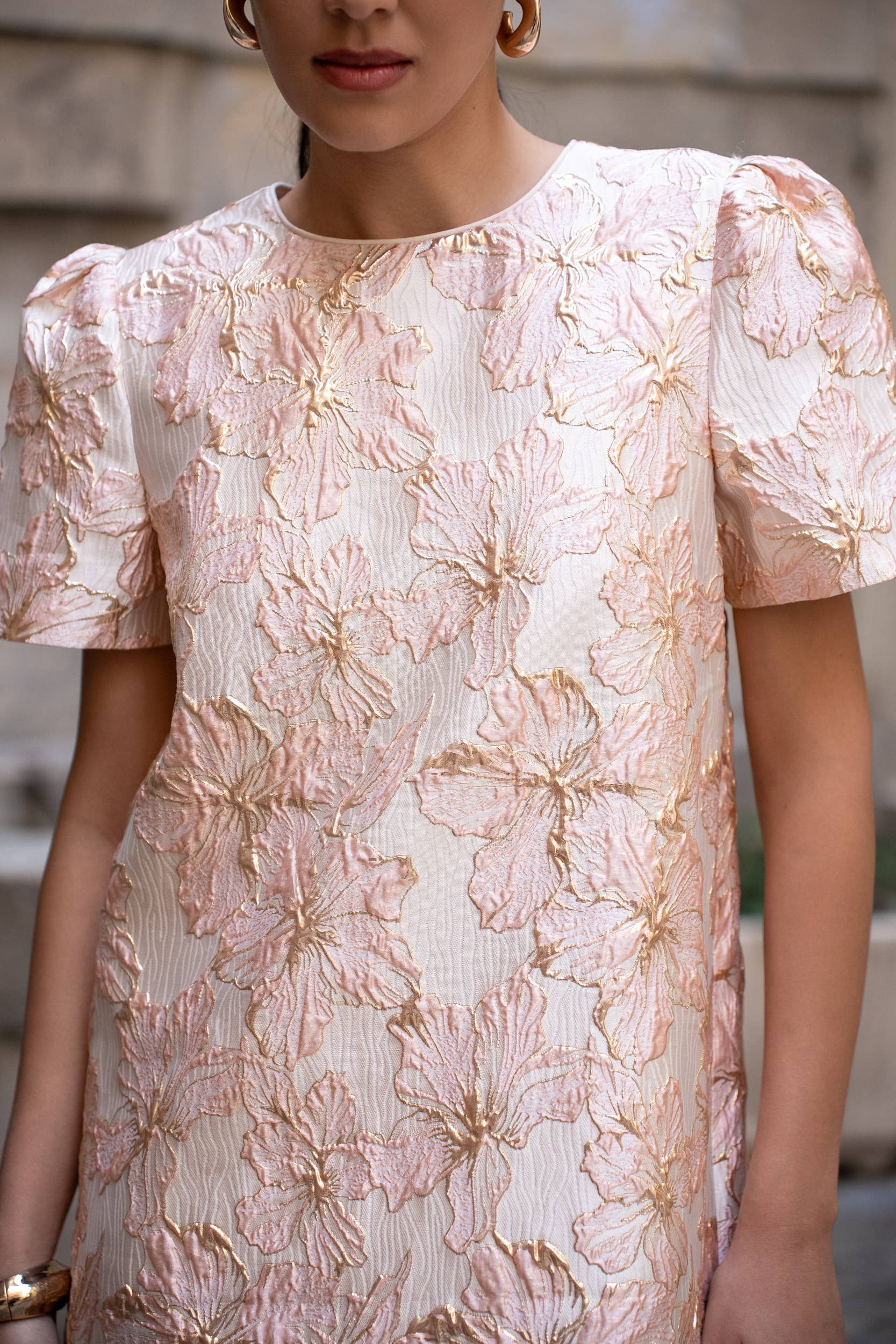 Rosa Abito in jacquard floreale - CK08393 in vendita all'ingrosso su Faire3