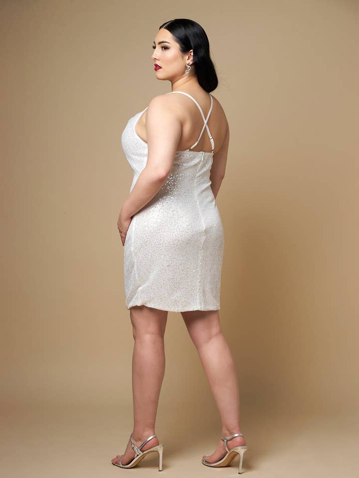 Vit Amaryllis Mini Bodycon-klänning med paljetthalsringning för wholesale på Faire