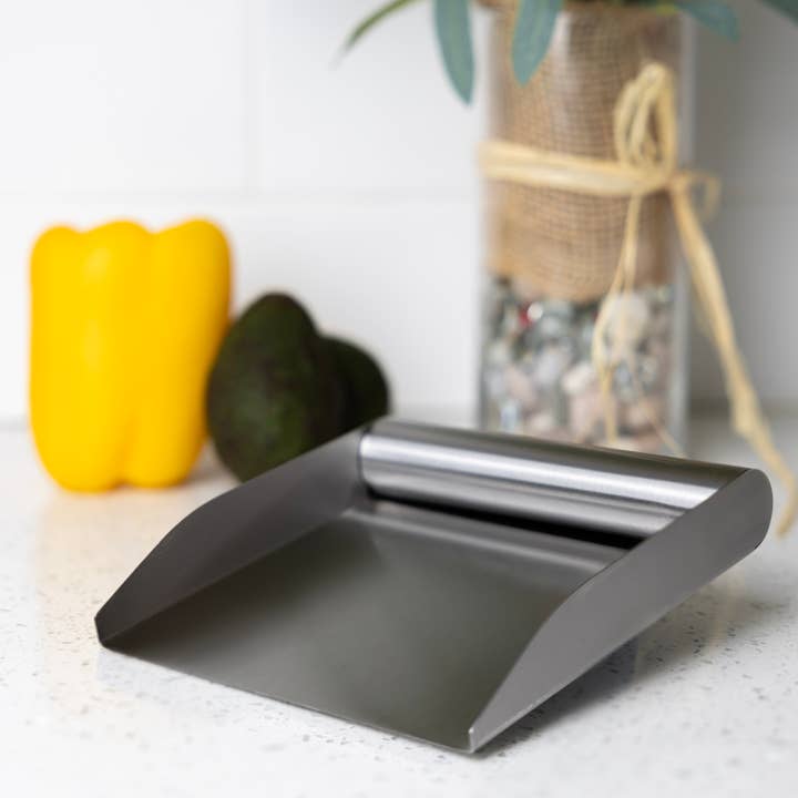 Fox Run Brands – wholesale Kitchen tool/gadget – Fox Run Stainless Steel Kitchen Food Scoop, 6" Food Scraper