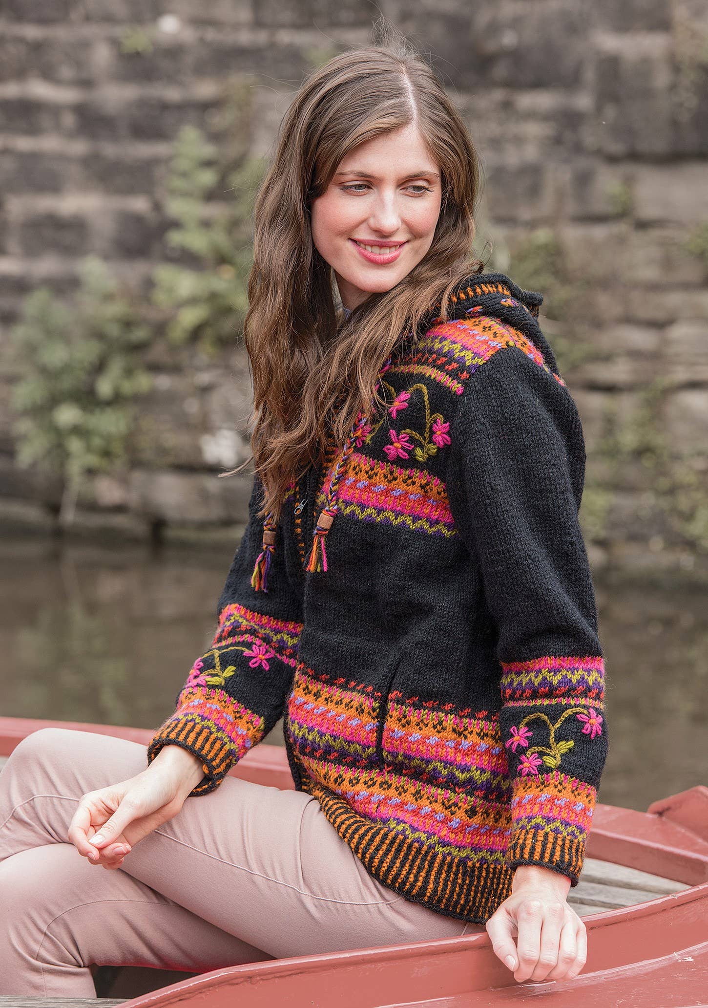 Namaste – wholesale Jacket – Unisex – Himalayan Flower Hand Knitted Zip Hooded Wool Jacket1