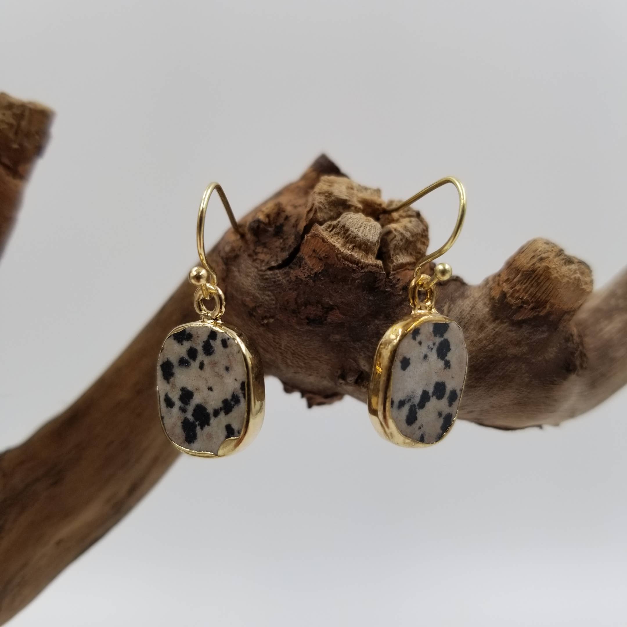 CHAKRA JEWELRY - Wholesale Dangle Earrings - Handmade Cut Natural Stone Earrings1