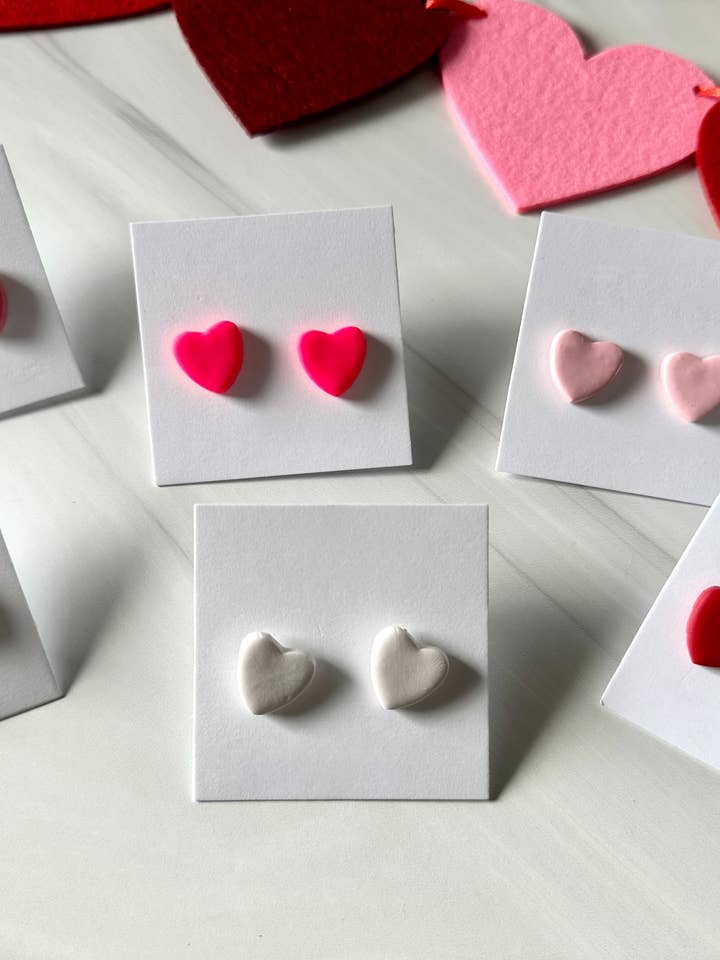 Studs de coração por atacado de EJ Clay Co