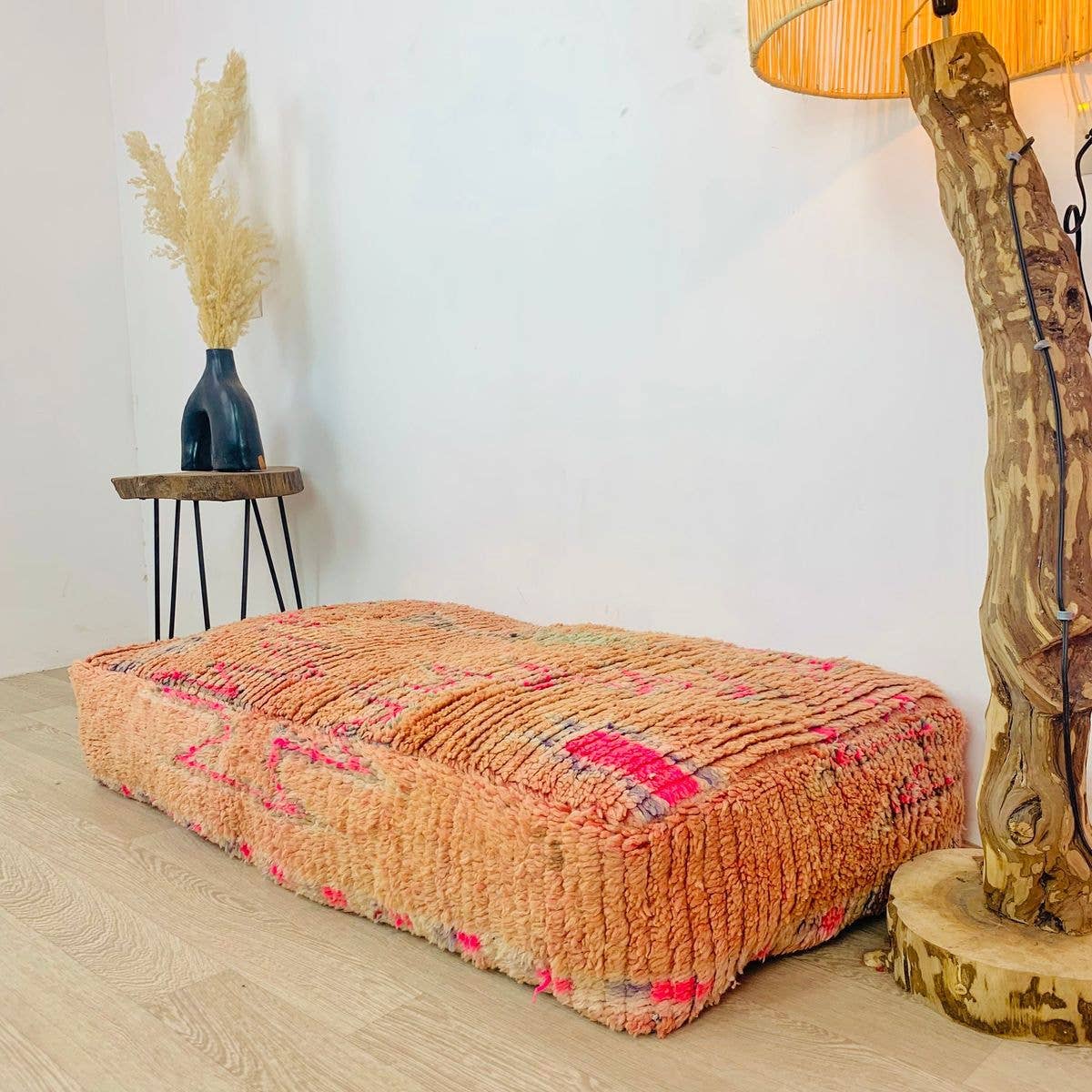 marrakeshop - Vente Pouf - Grande housse de coussin de sol pouf vintage marocain Boujad6