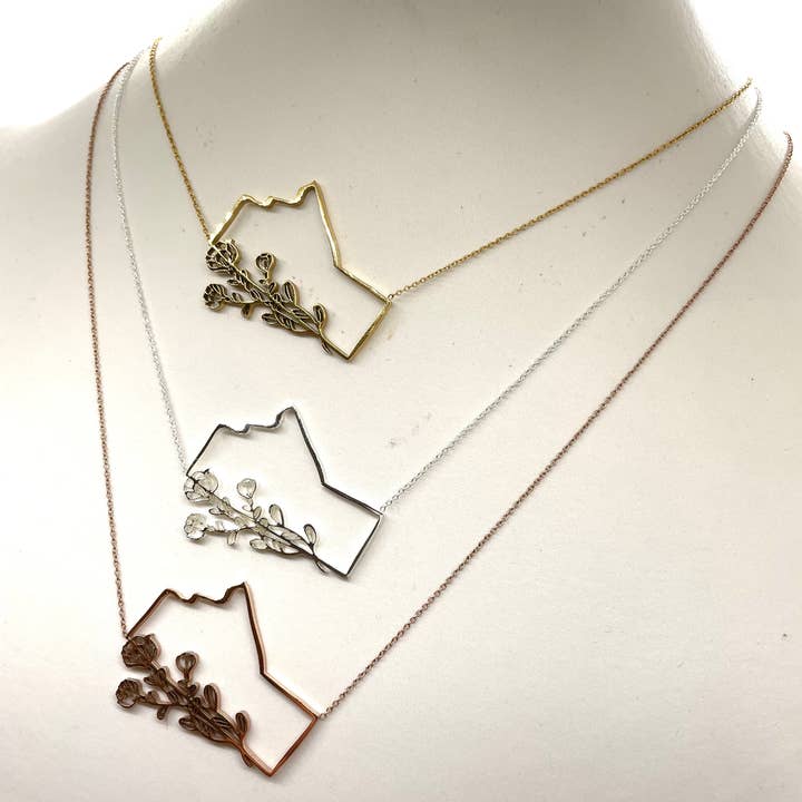 The Locals - Wholesale Pendant/Charm Necklace - Manitoba Floral Necklace6