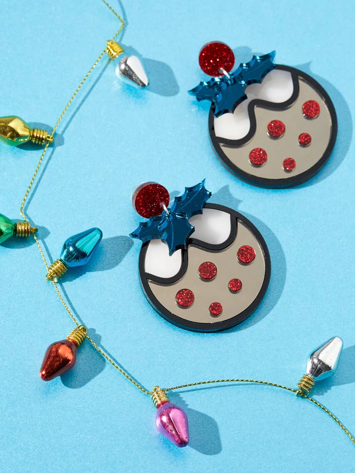 Orecchini Kitsch Christmas Pudding per la vendita all'ingrosso da parte di Fizz Goes Pop