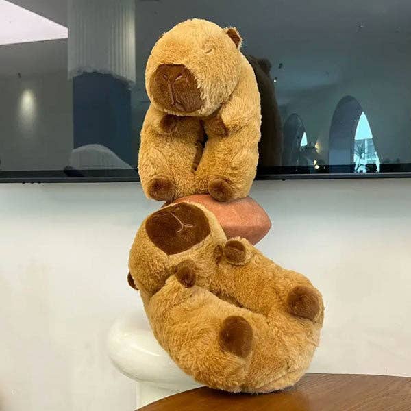 Showcase - Wholesale Slippers - Women's - Capybara Plush Fluffy Animal Slippers7