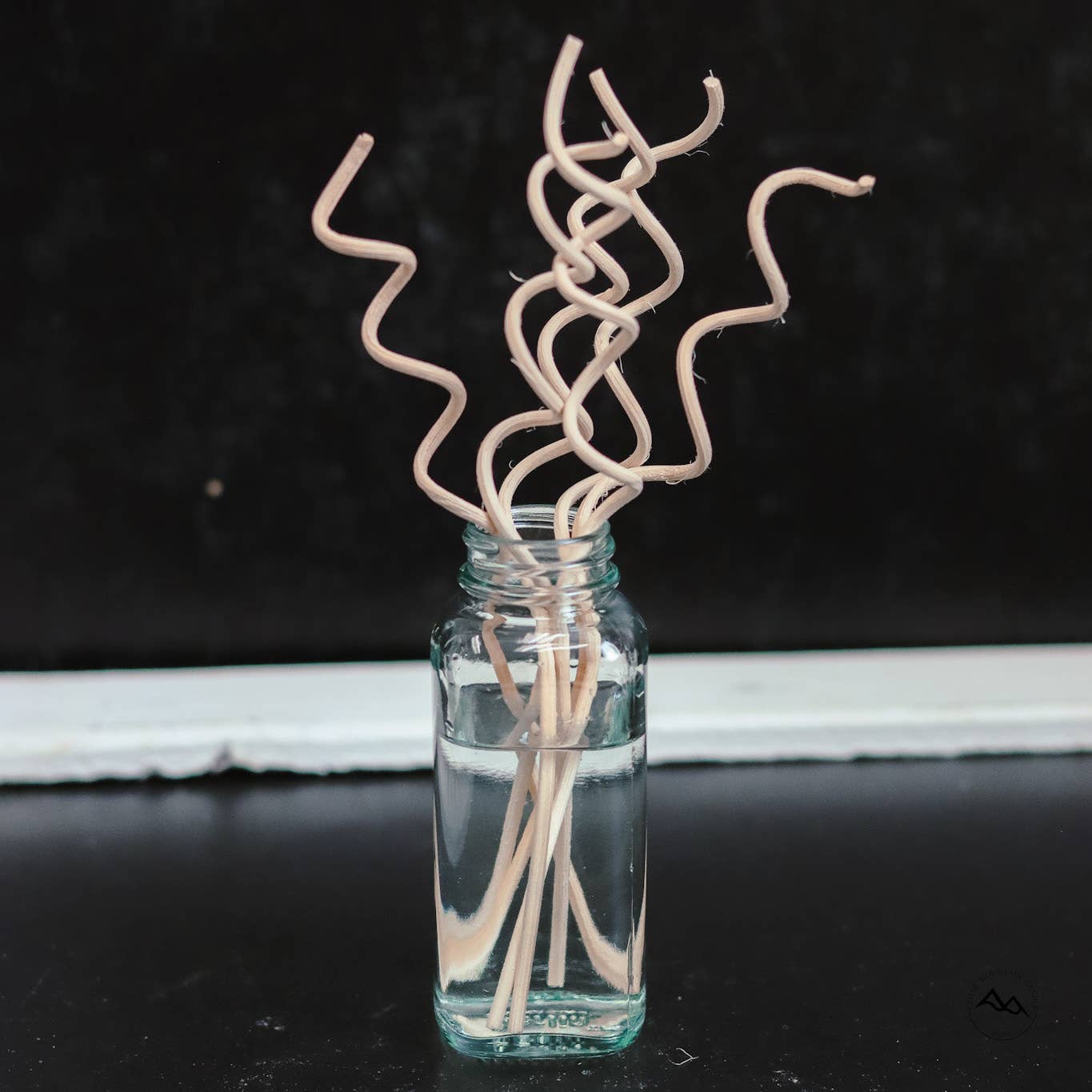 Cedar Mountain Candle – wholesale Reed diffuser – Cozy Flannel - Spiral Reed Diffuser1