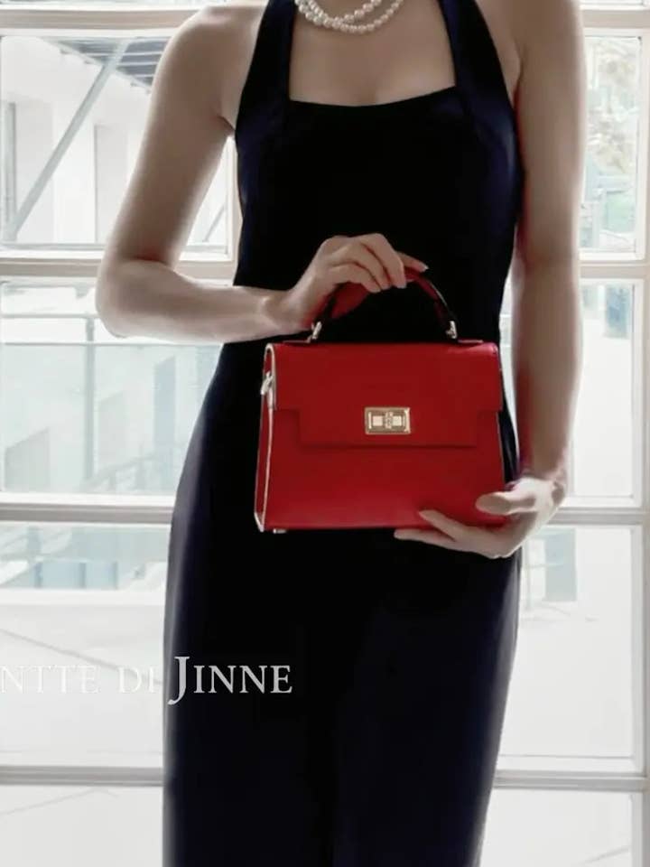 Italian Handmade Genuine Leather Compact Structured Bag for wholesale by MONTTE DI JINNE