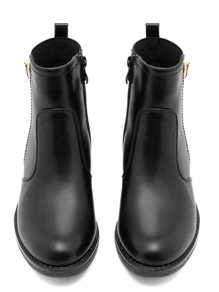 C'M PARIS - Wholesale Chelsea Boots - Women's - Elastic Strap Ankle Boot with Golden Buckle 683252