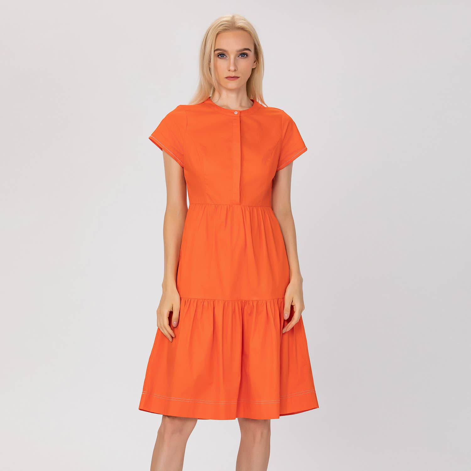 Smart and Joy - Vendita all'ingrosso Vestito - Donna - Abito camicia aderente e svasato in cotone0