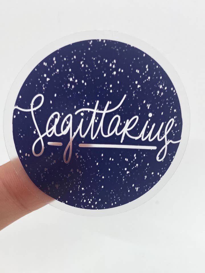 Adesivo redondo claro do zodíaco de Sagitário | Adesivo de vinil para laptop de Sagitário | Aniversário de dezembro | Presente de astrologia | Ades por atacado de Papi Hour