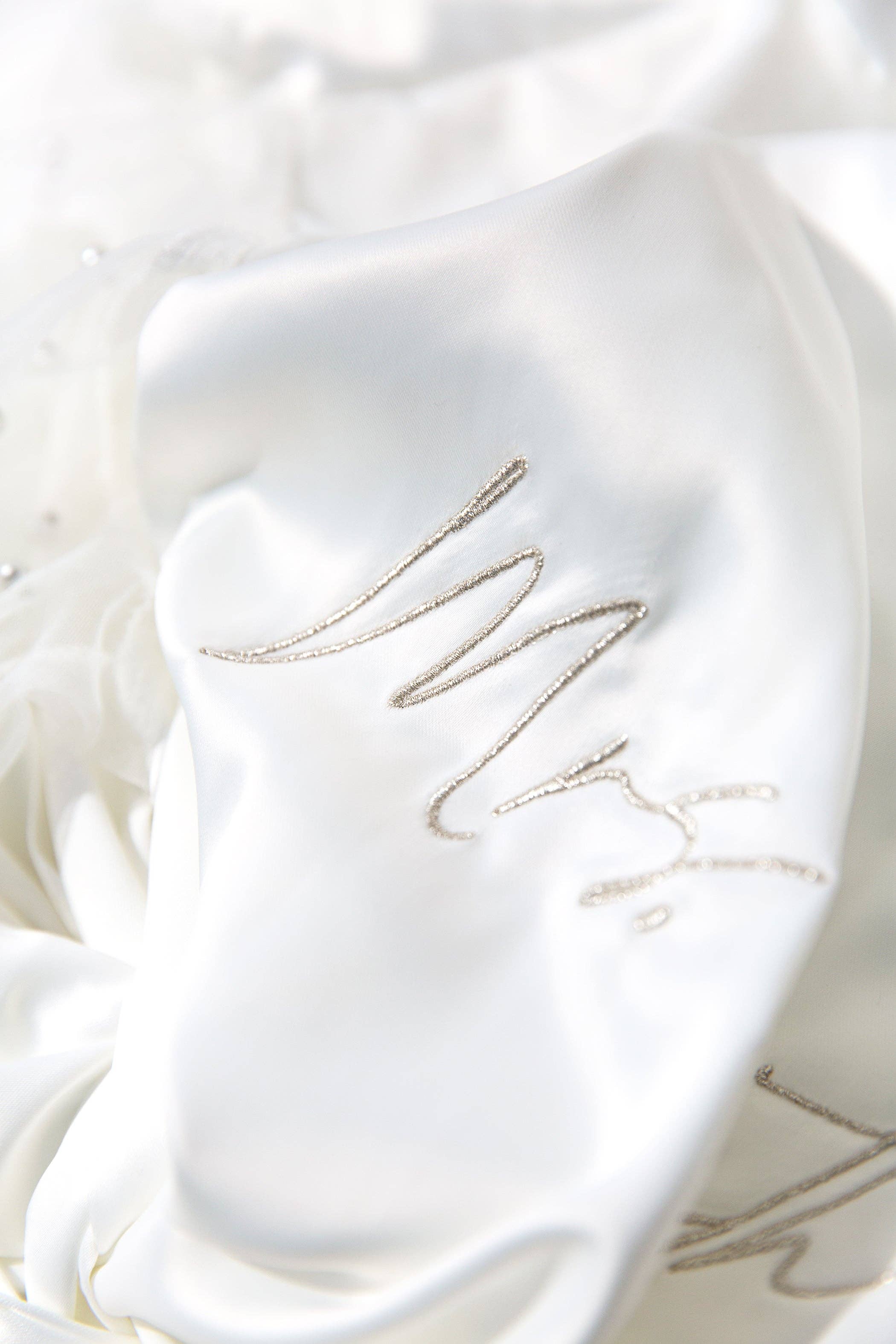 Heirloom Bridal Company - Wholesale Badjas - Dames - Jules bruidsjurk8