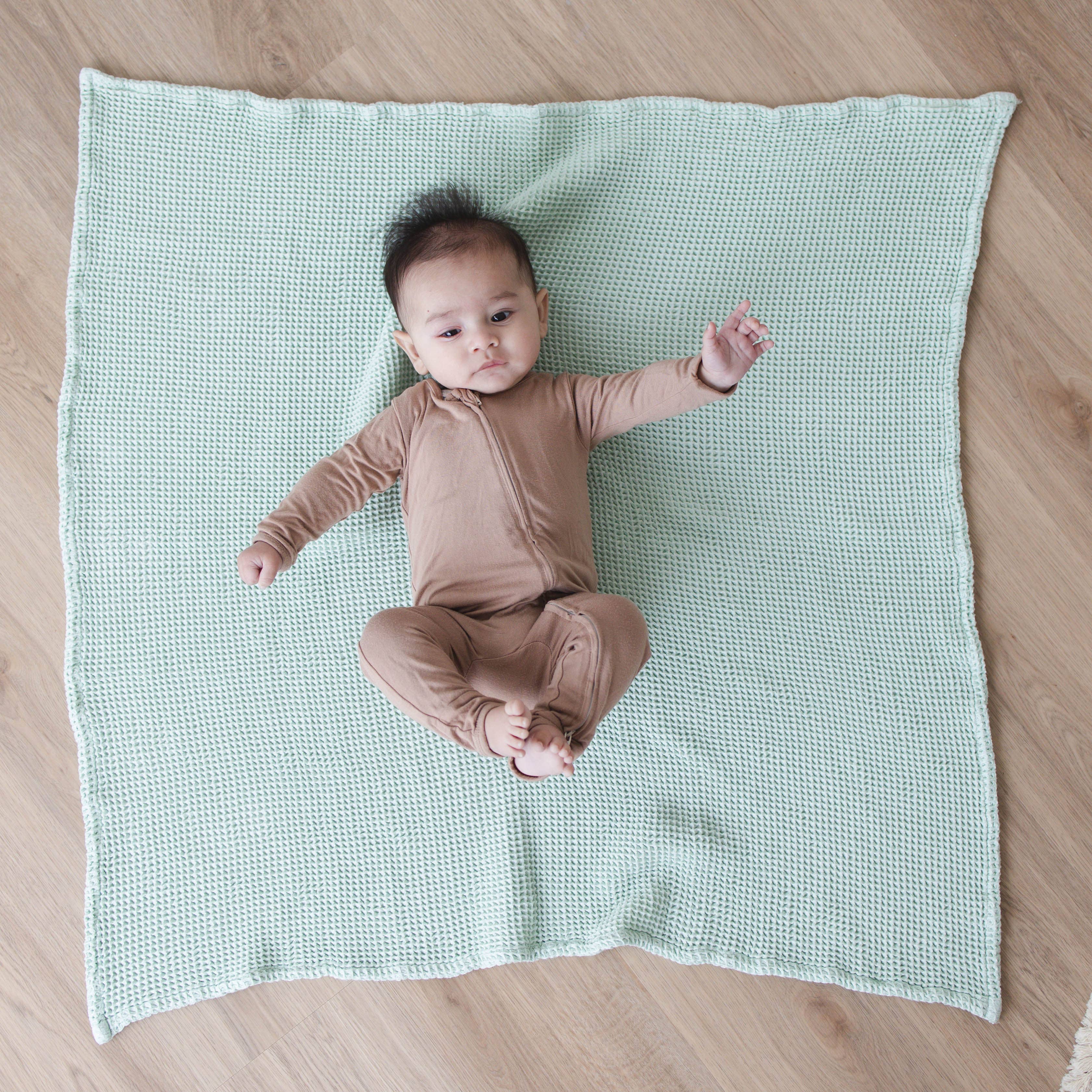 Spirit 'N Sprout - Wholesale Bedding Blanket - Kids & Baby - CASE Waffle Bamboo Baby Blankets, 40"x40", Baby Shower Gifts8